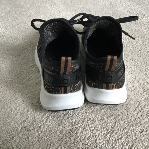 New Balance Running Shoes - Picture 3 of 7